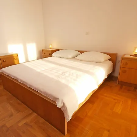 Fumica 954 Appartement *