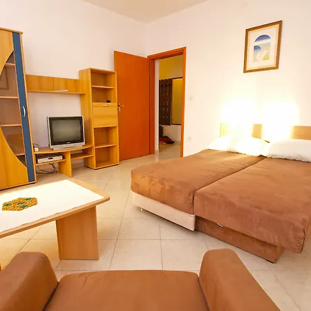 Fumica 954 Appartement *